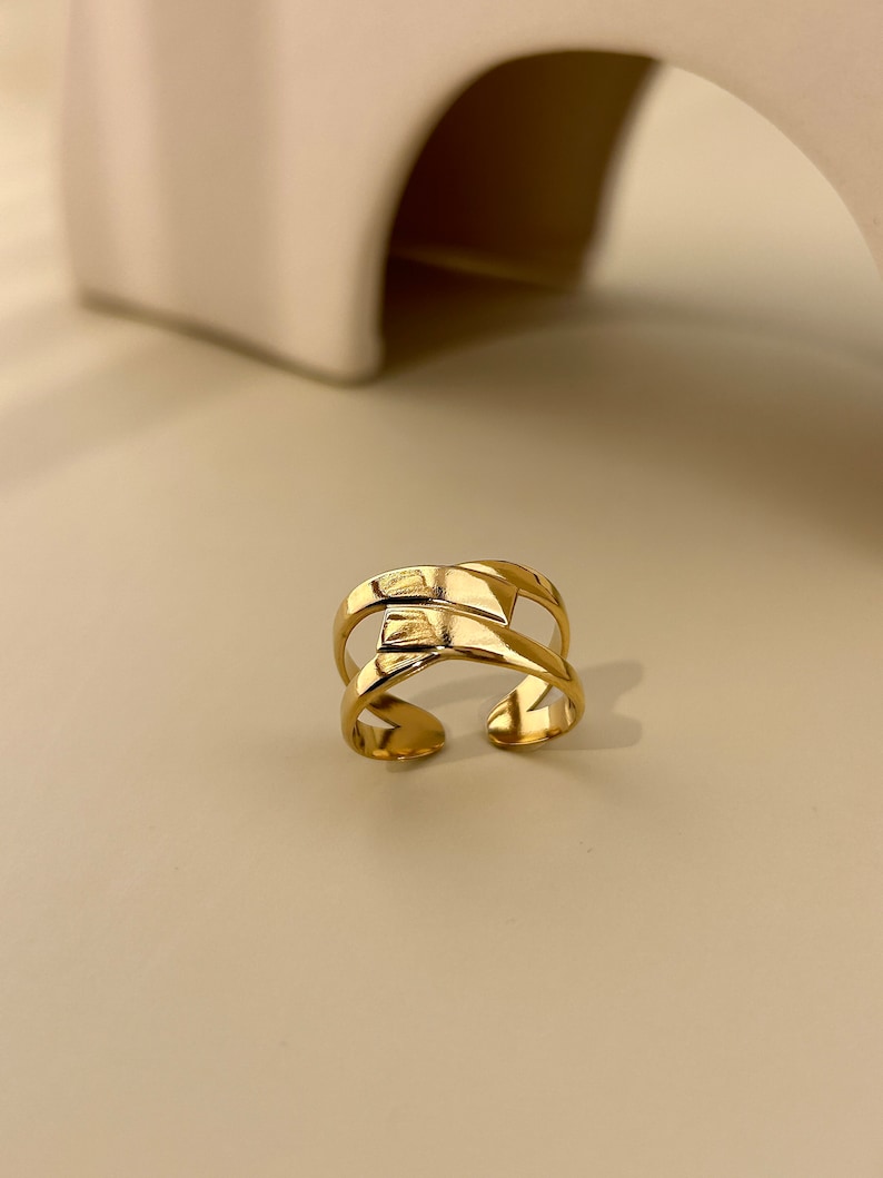 Élan Cross Ring