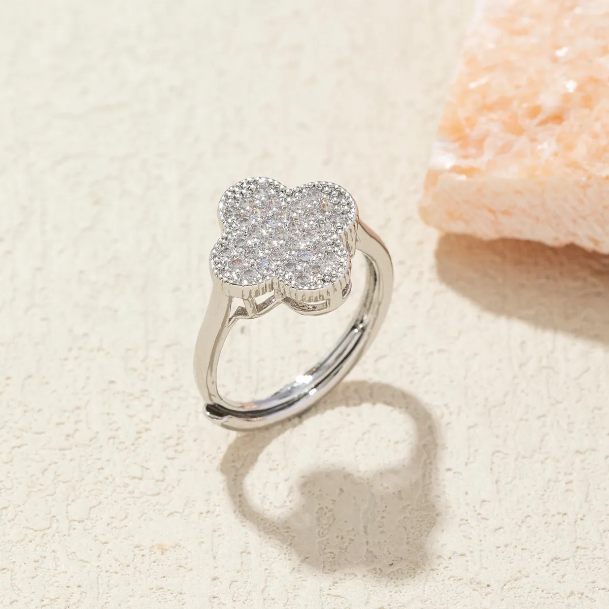 Clover Royal Ring