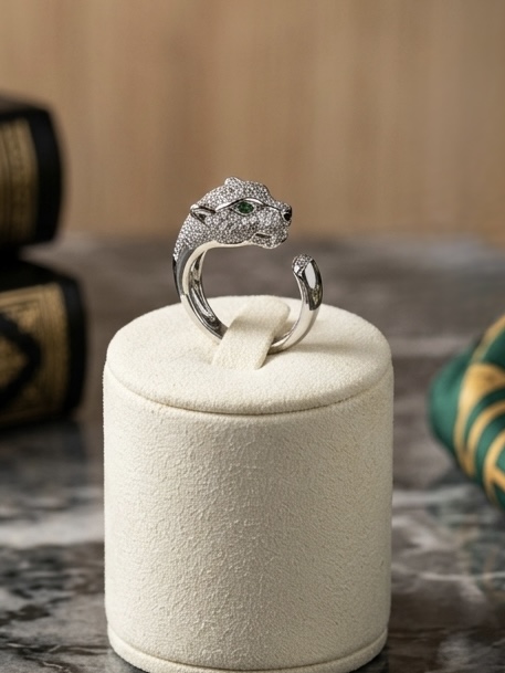 Vaspera Ring